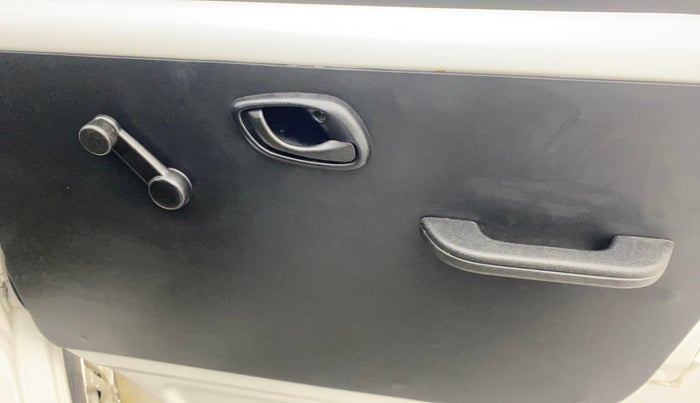 2021 Maruti Eeco 7 STR, Petrol, Manual, 11,325 km, Driver Side Door Panels Control