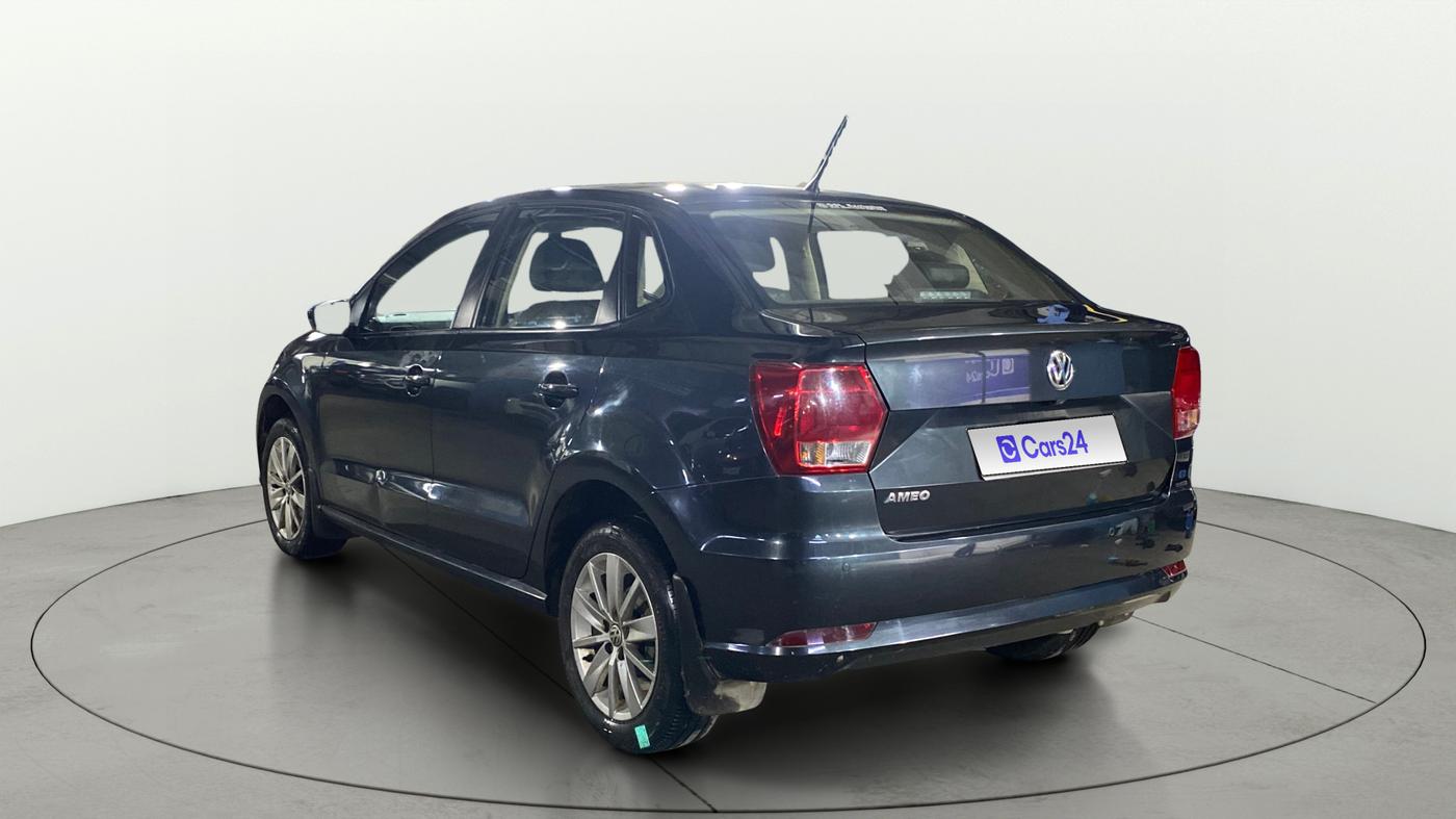 2016 Volkswagen Ameo HIGHLINE1.2L, Petrol, Manual, 66,337 km, Left Back Diagonal