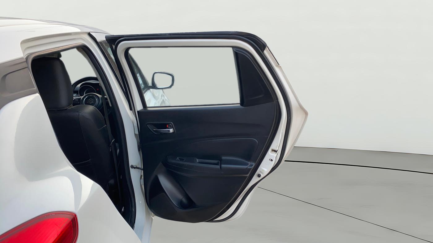 2020 Maruti Swift VXI, Petrol, Manual, 1,37,620 km, RHS Rear Door