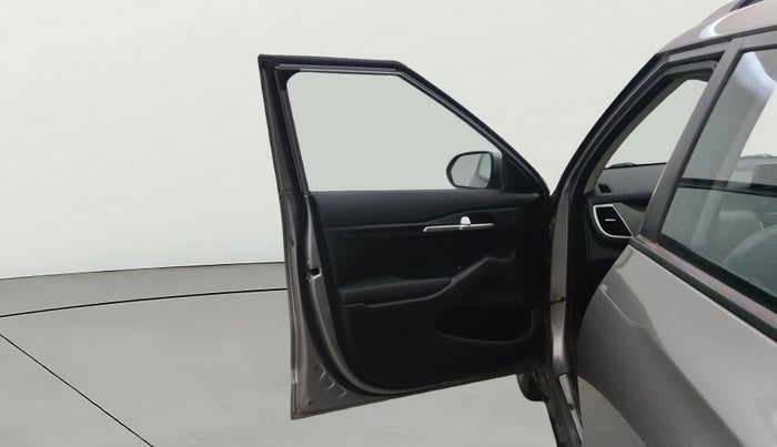 2019 KIA SELTOS HTK PLUS 1.5, Petrol, Manual, 22,632 km, LHS Front Door