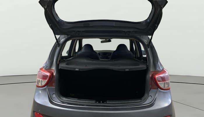 2016 Hyundai Grand i10 SPORTZ 1.2 KAPPA VTVT, Petrol, Manual, 26,750 km, Boot Open Zoomed View