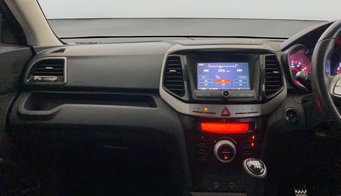 2023 Mahindra XUV300 W8 1.2 PETROL, Petrol, Manual, 59,860 km, Air Conditioner