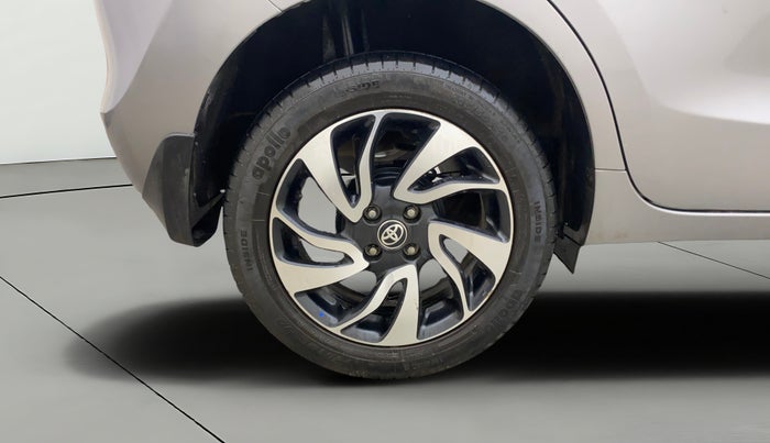 2021 Toyota Glanza G, Petrol, Manual, 29,247 km, Right Rear Wheel