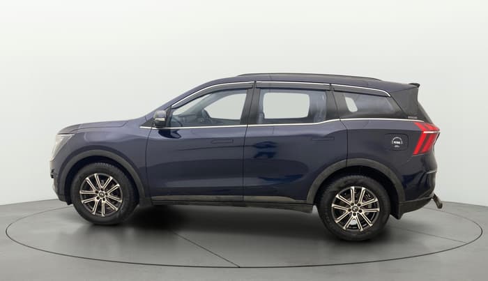 2022 Mahindra XUV700 AX 7 P AT 7 STR, Petrol, Automatic, 78,909 km, Left Side