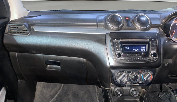 2020 Maruti Swift VXI AMT, Petrol, Automatic, 38,025 km, Air Conditioner