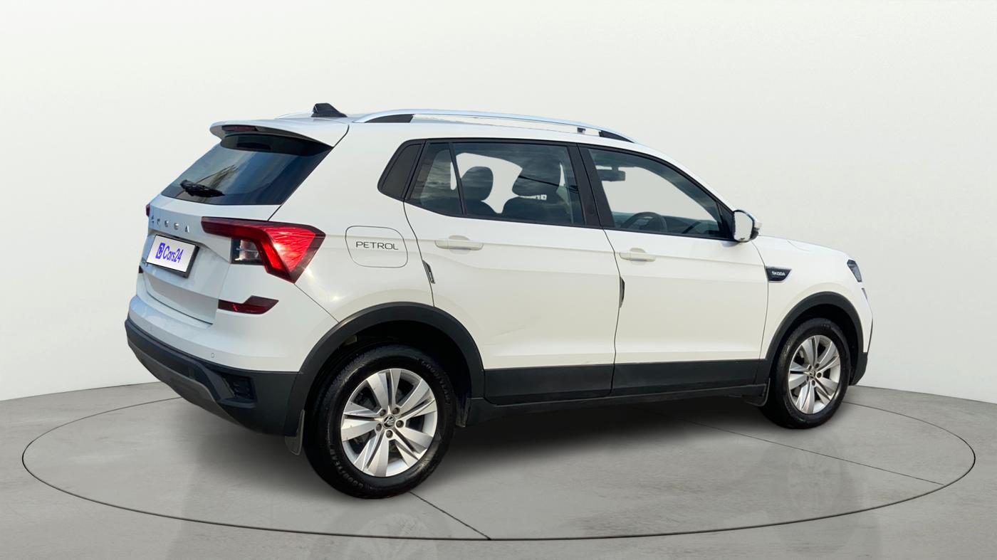 2021 Skoda KUSHAQ AMBITION 1.0L TSI MT, Petrol, Manual, 31,215 km, Right Back Diagonal