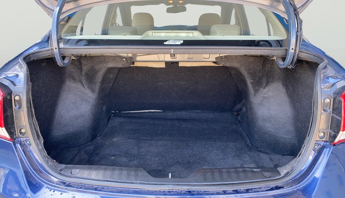 2018 Maruti Ciaz ALPHA  AT 1.5 SHVS PETROL, Petrol, Automatic, 55,077 km, Boot Open Zoomed View