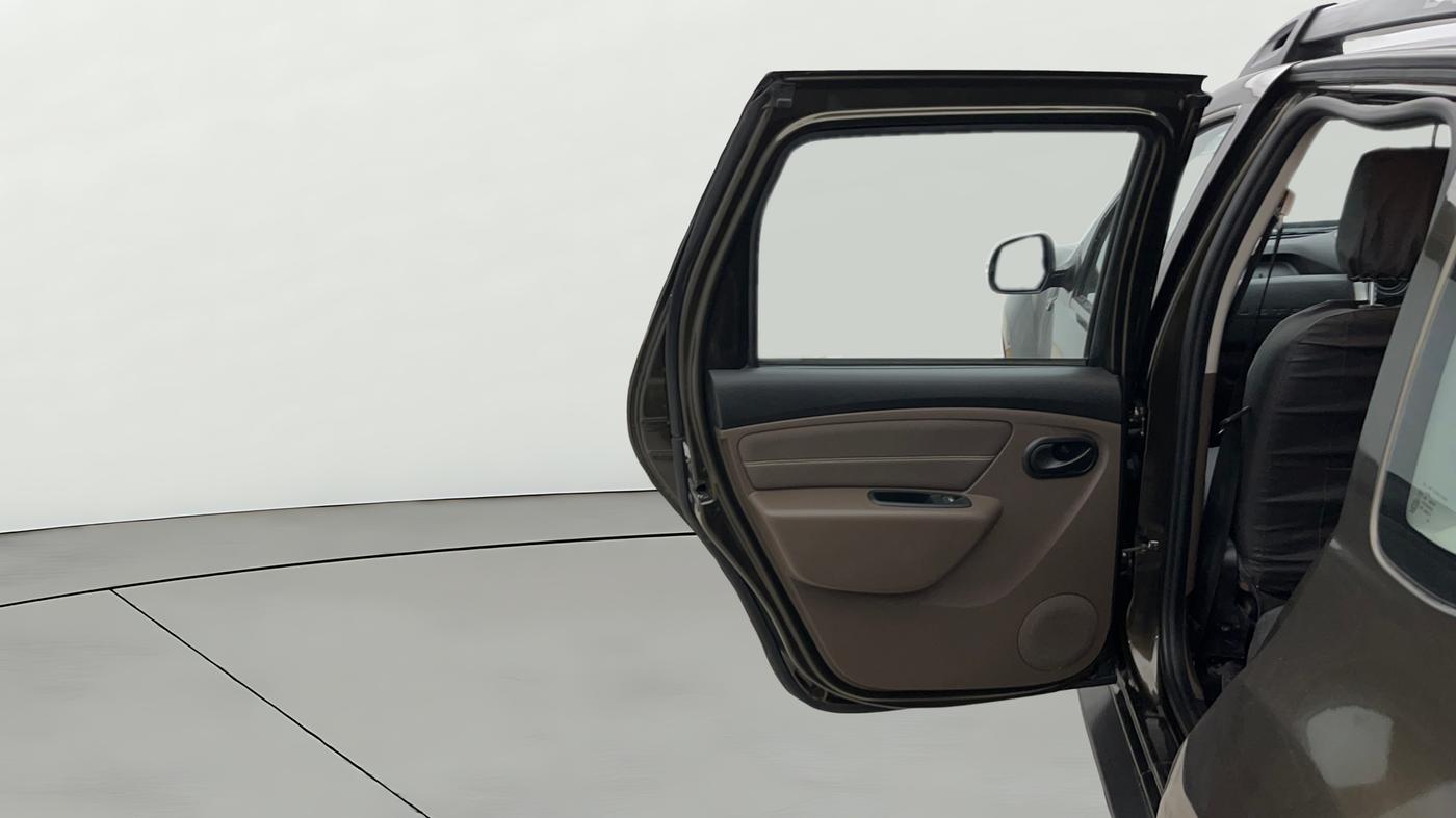 2019 Renault Duster RXS PETROL, Petrol, Manual, 32,006 km, LHS Rear Door