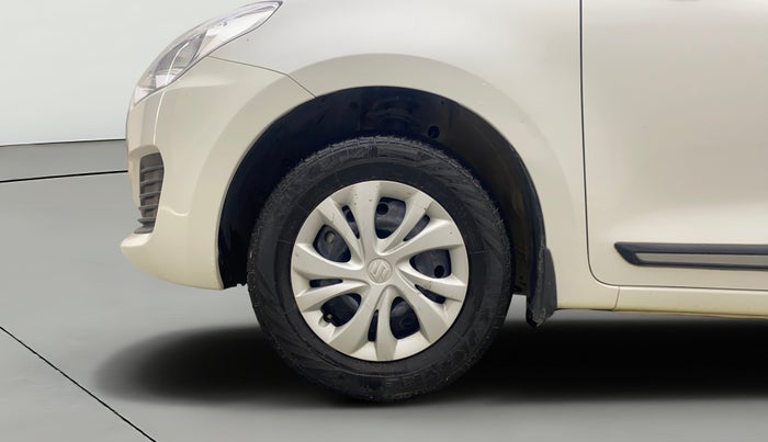 2023 Maruti Swift VXI CNG, CNG, Manual, 14,107 km, Left Front Wheel