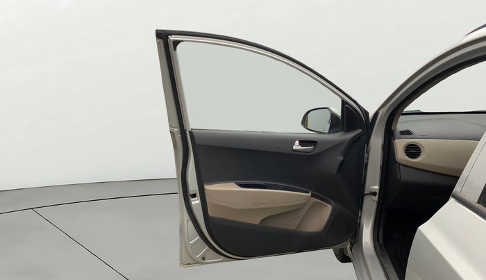 2016 Hyundai Grand i10 SPORTZ 1.2 KAPPA VTVT, Petrol, Manual, 59,720 km, LHS Front Door