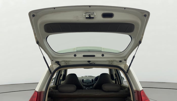 2013 Hyundai i10 SPORTZ 1.2, Petrol, Manual, 82,578 km, Boot Door Open