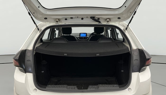 2023 Tata ALTROZ XMA Plus (S) DCT, Petrol, Automatic, 25,446 km, Boot Open Zoomed View