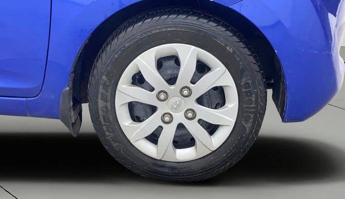 2015 Hyundai Eon MAGNA +, Petrol, Manual, 10,735 km, Right Front Wheel