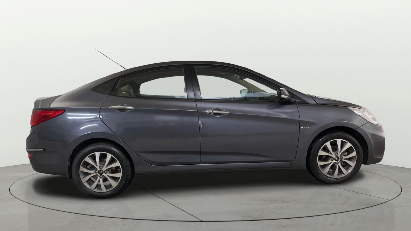 2014 Hyundai Verna FLUIDIC 1.6 VTVT SX, Petrol, Manual, 65,115 km, Right Side View