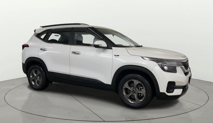 2021 KIA SELTOS HTK PLUS 1.5 IMT, Petrol, Manual, 27,942 km, Right Front Diagonal