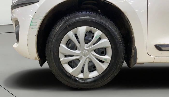 2023 Maruti Swift VXI, Petrol, Manual, 17,221 km, Left Front Wheel
