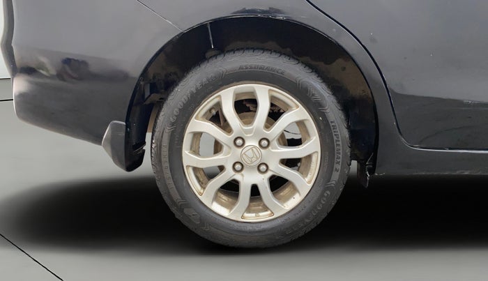 2013 Honda Amaze 1.2L I-VTEC VX, Petrol, Manual, 38,939 km, Right Rear Wheel