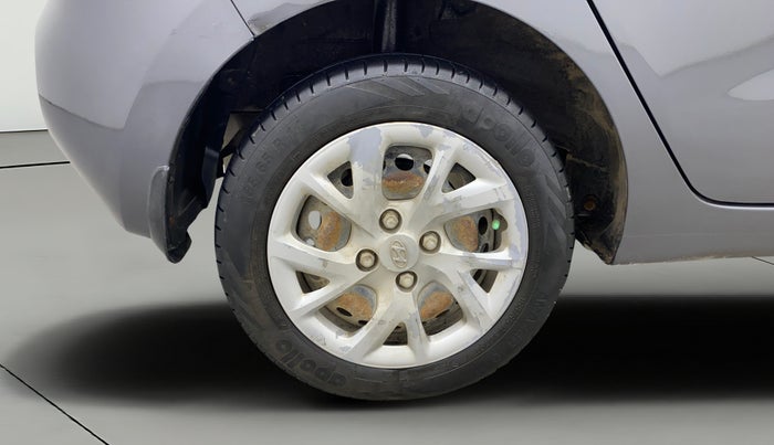 2018 Hyundai Grand i10 MAGNA AT 1.2 KAPPA VTVT, Petrol, Automatic, 66,303 km, Right Rear Wheel