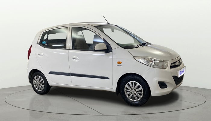 2016 Hyundai i10 SPORTZ 1.1, CNG, Manual, 64,201 km, SRP