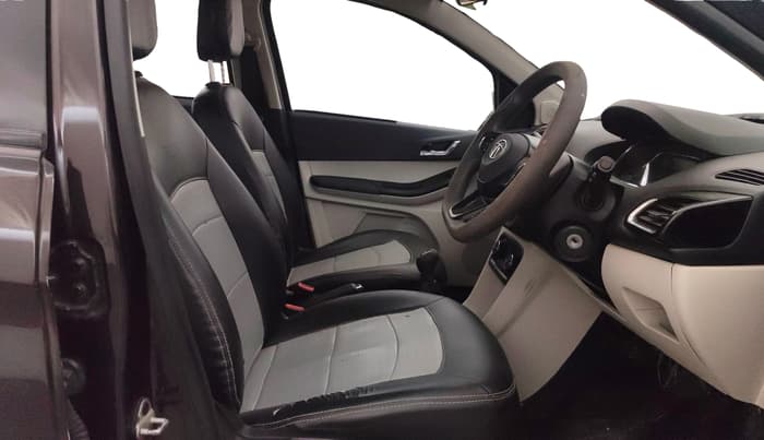2022 Tata TIGOR XZ PLUS CNG, CNG, Manual, 74,369 km, Right Side Front Door Cabin
