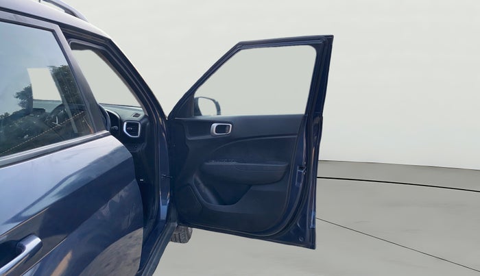 2019 Hyundai VENUE SX 1.0 TURBO, Petrol, Manual, 51,442 km, RHS Front Door