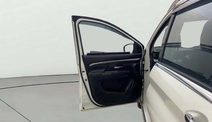 2022 Maruti XL6 ZETA MT, Petrol, Manual, 58,698 km, LHS Front Door