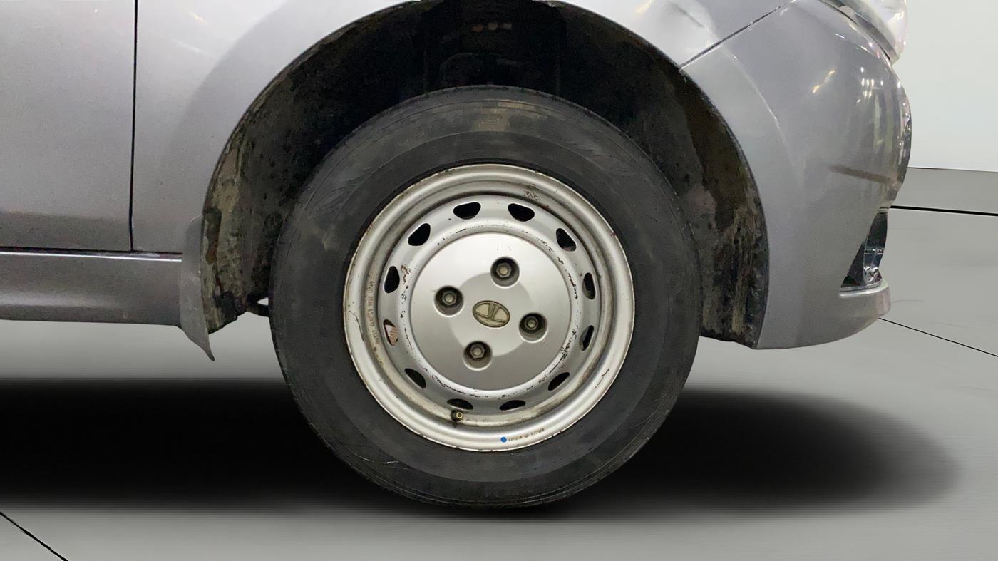 2019 Tata Tiago XM PETROL, Petrol, Manual, 77,187 km, Right Front Wheel