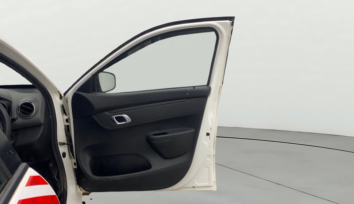 2018 Renault Kwid RXT 0.8 (O), Petrol, Manual, 34,193 km, RHS Front Door