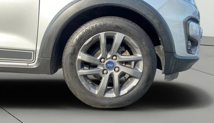 2018 Ford FREESTYLE TITANIUM PLUS 1.2 PETROL, Petrol, Manual, 63,420 km, Right Front Wheel