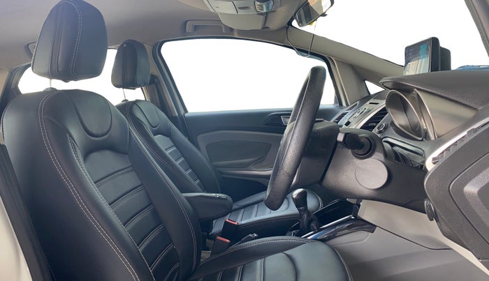 2016 Ford Ecosport TITANIUM 1.5L DIESEL, Diesel, Manual, 1,39,123 km, Right Side Front Door Cabin