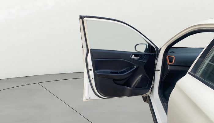 2015 Hyundai i20 Active 1.2 S, Petrol, Manual, 1,01,144 km, LHS Front Door