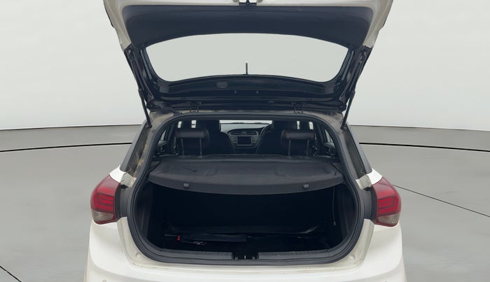 2019 Hyundai Elite i20 SPORTZ PLUS 1.2 DUAL TONE, Petrol, Manual, 24,581 km, Boot Open Zoomed View