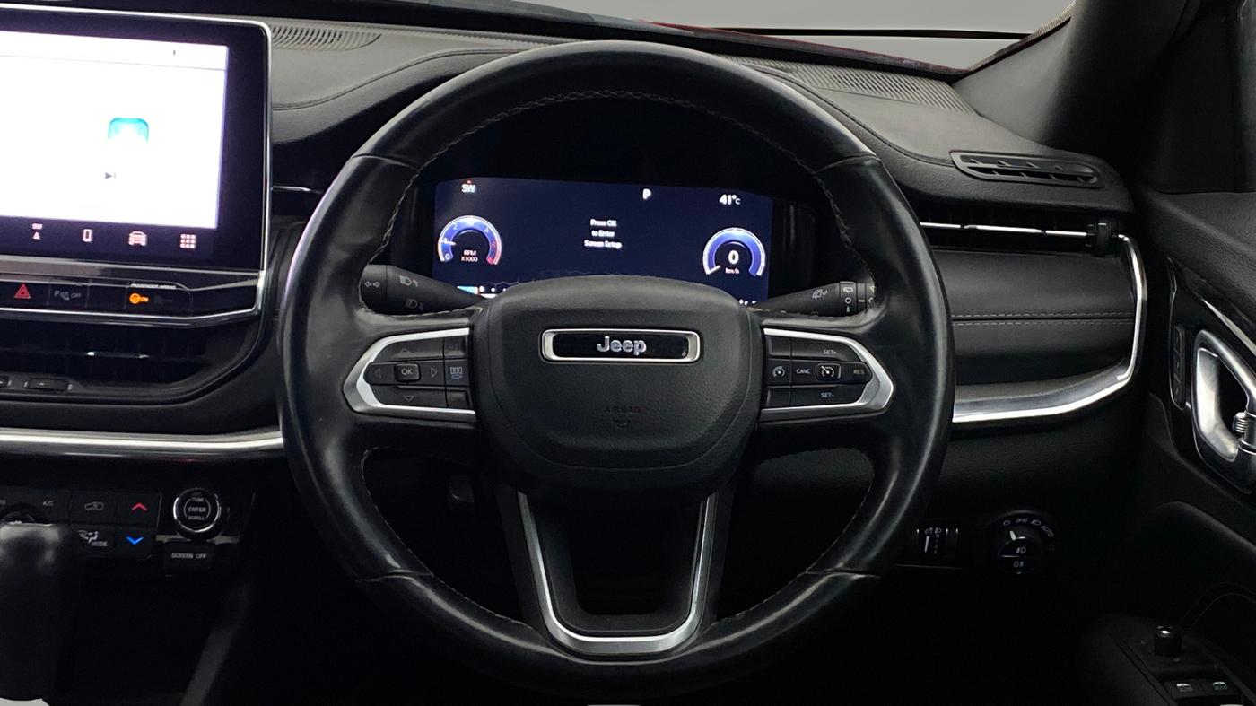 2022 Jeep Compass MODEL S (O) DIESEL 4X4 AT, Diesel, Automatic, 44,011 km, Steering Wheel Close Up