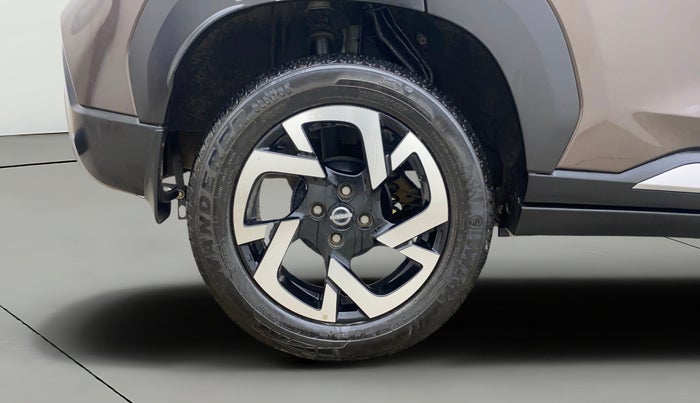 2024 Nissan MAGNITE XV Premium AMT, Petrol, Automatic, 18,038 km, Right Rear Wheel