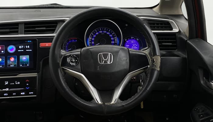 2015 Honda Jazz 1.5L I-DTEC VX, Diesel, Manual, 1,41,872 km, Steering Wheel Close Up