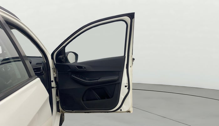 2023 Tata TIAGO NRG XZ AMT, Petrol, Automatic, 48,348 km, RHS Front Door