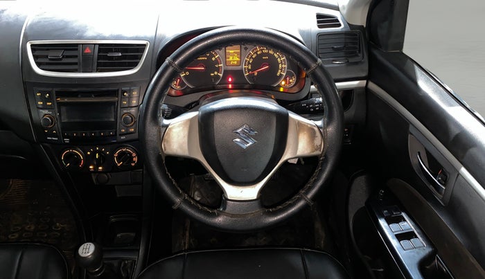 2016 Maruti Swift VXI, Petrol, Manual, 38,127 km, Steering Wheel Close Up