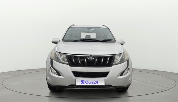 2016 Mahindra XUV500 W10, Diesel, Manual, 1,16,074 km, Front
