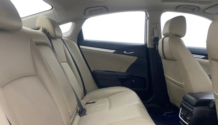 2019 Honda Civic 1.8L I-VTEC ZX CVT, Petrol, Automatic, 1,15,018 km, Right Side Rear Door Cabin