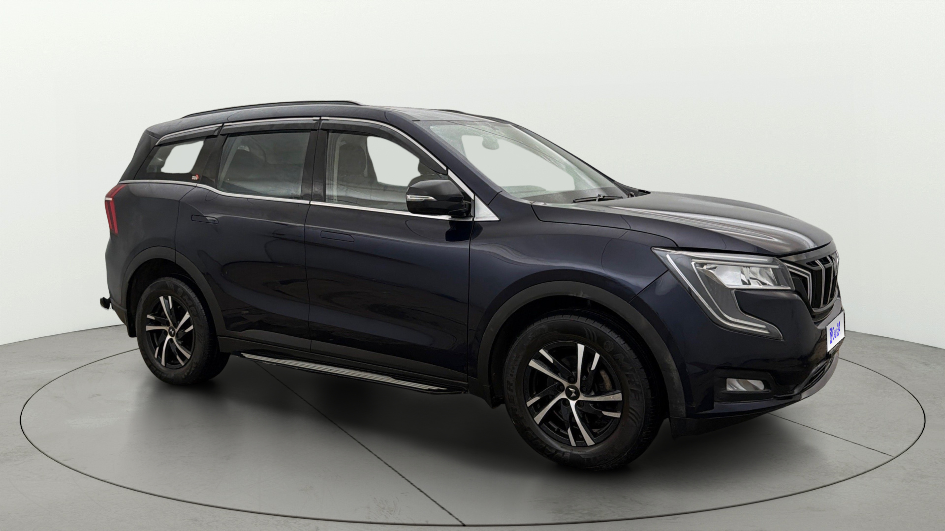2022 Mahindra XUV700 2021-2026 AX 3 P AT 5 STR 2022 Mahindra XUV700 2021-2026 AX 3 P AT 5 STR