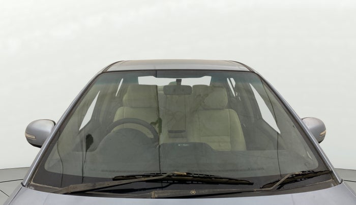 2013 Maruti SX4 ZXI, Petrol, Manual, 1,00,645 km, Front Windshield