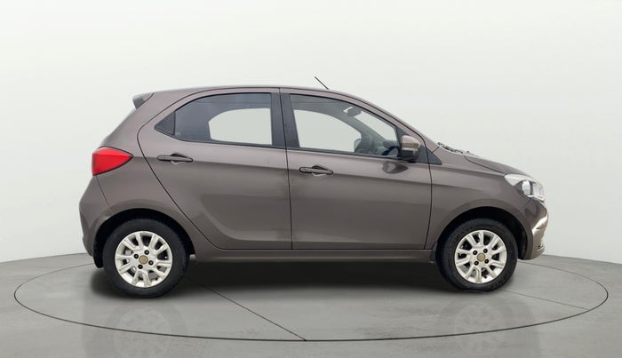2017 Tata Tiago XZ PETROL, Petrol, Manual, 1,22,932 km, Right Side View