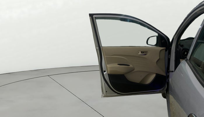 2019 Hyundai NEW SANTRO MAGNA AMT, Petrol, Automatic, 60,826 km, LHS Front Door