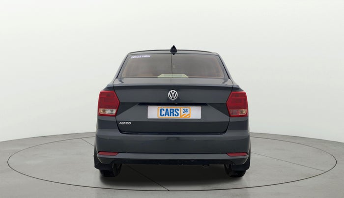 2017 Volkswagen Ameo HIGHLINE PLUS 1.0L 16 ALLOY, Petrol, Manual, 69,025 km, Back/Rear