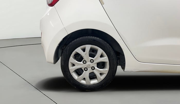 2014 Hyundai Grand i10 MAGNA 1.2 KAPPA VTVT, CNG, Manual, 72,710 km, Right Rear Wheel