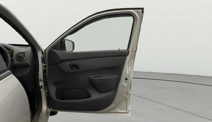 2016 Renault Kwid RXT 0.8, Petrol, Manual, 55,885 km, RHS Front Door