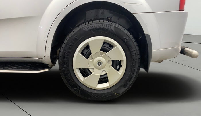 2017 Mahindra XUV500 W4, Diesel, Manual, 57,879 km, Left Rear Wheel