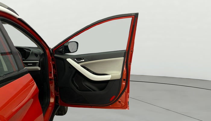 2024 Tata NEXON CREATIVE AMT DUAL TONE 1.2 PETROL, Petrol, Automatic, 19,537 km, RHS Front Door