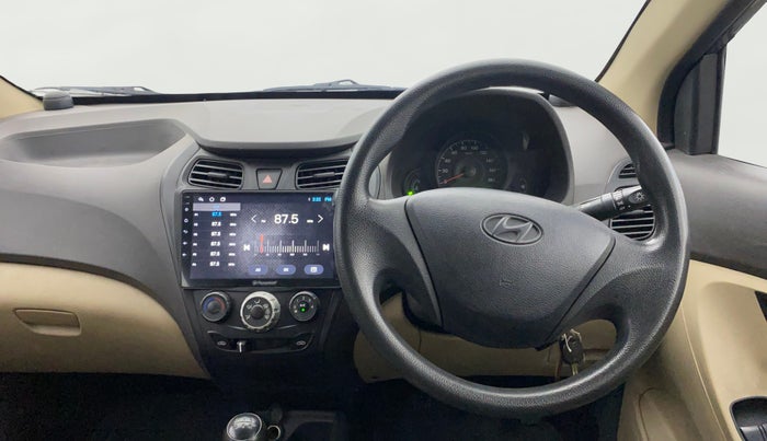 2015 Hyundai Eon ERA +, Petrol, Manual, 25,769 km, Steering Wheel Close Up