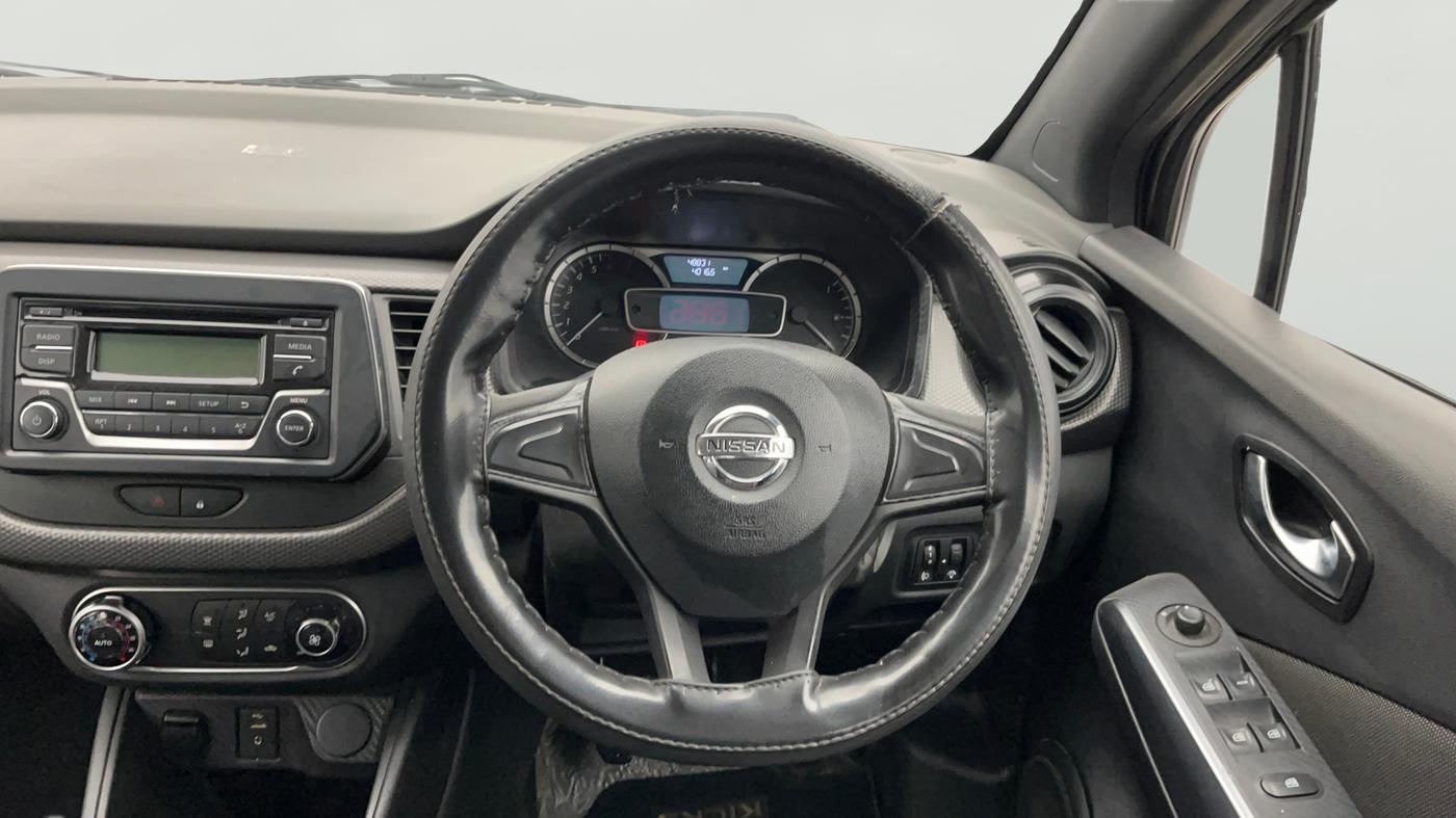 2019 Nissan Kicks XL 1.5, Petrol, Manual, 48,806 km, Steering Wheel Close Up